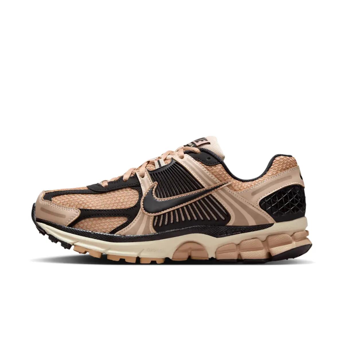 Nike Zoom Vomero 5 Sanddrift (Women's) 2/6