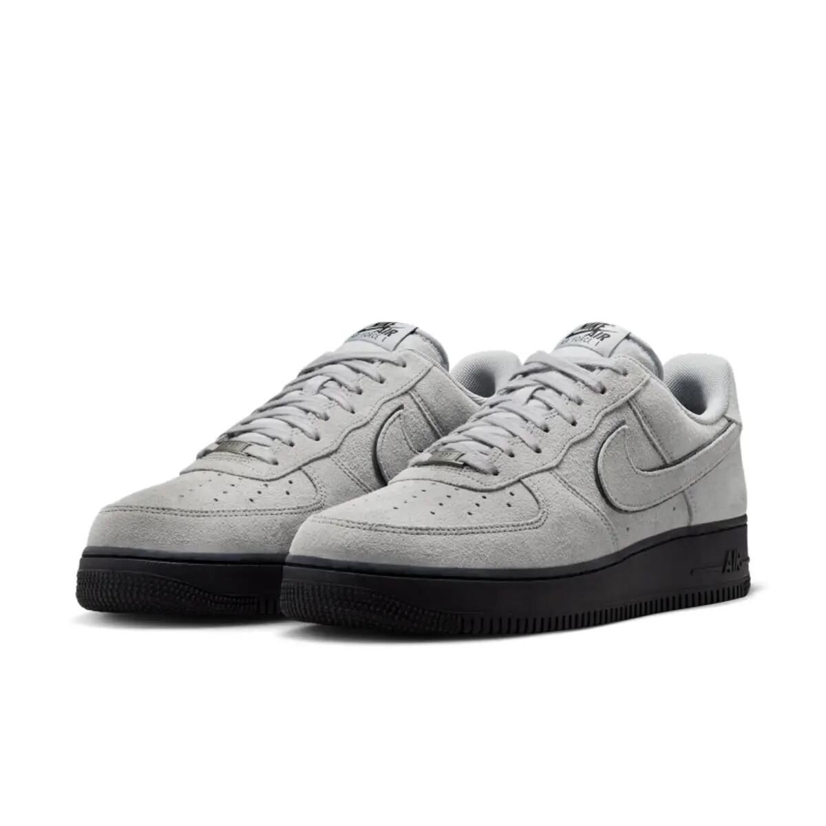 Nike Air Force 1 Low '07 LV8 Light Smoke Grey Suede Black 4/7