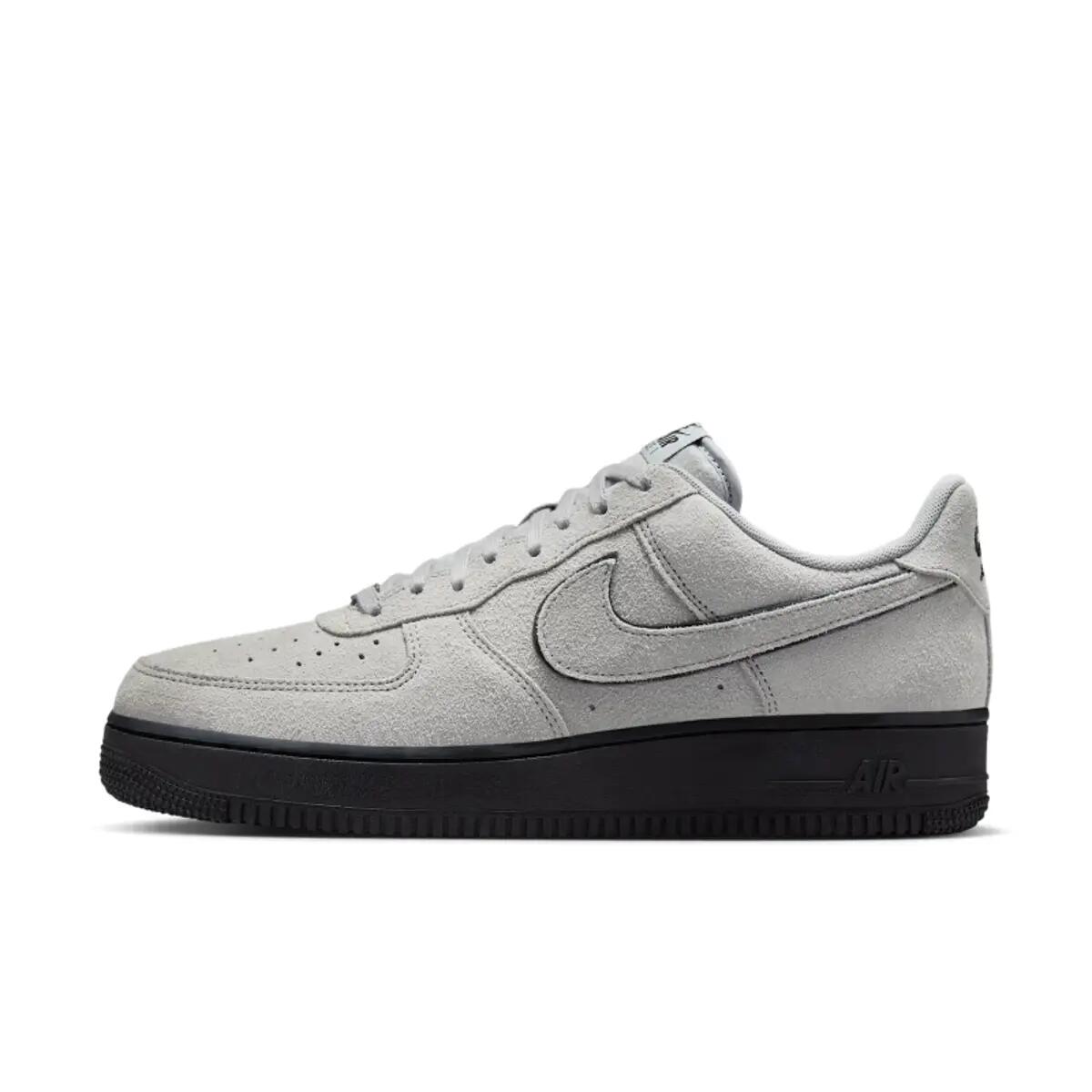Nike Air Force 1 Low '07 LV8 Light Smoke Grey Suede Black 3/7