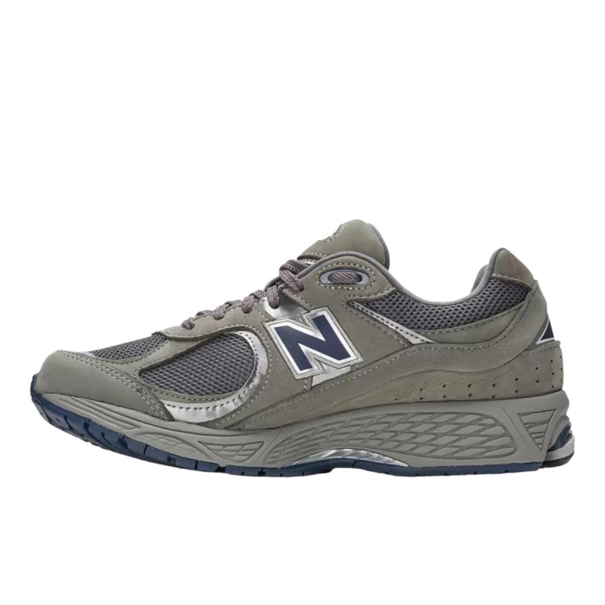 New Balance 2002r Grigio Chiaro 2/4