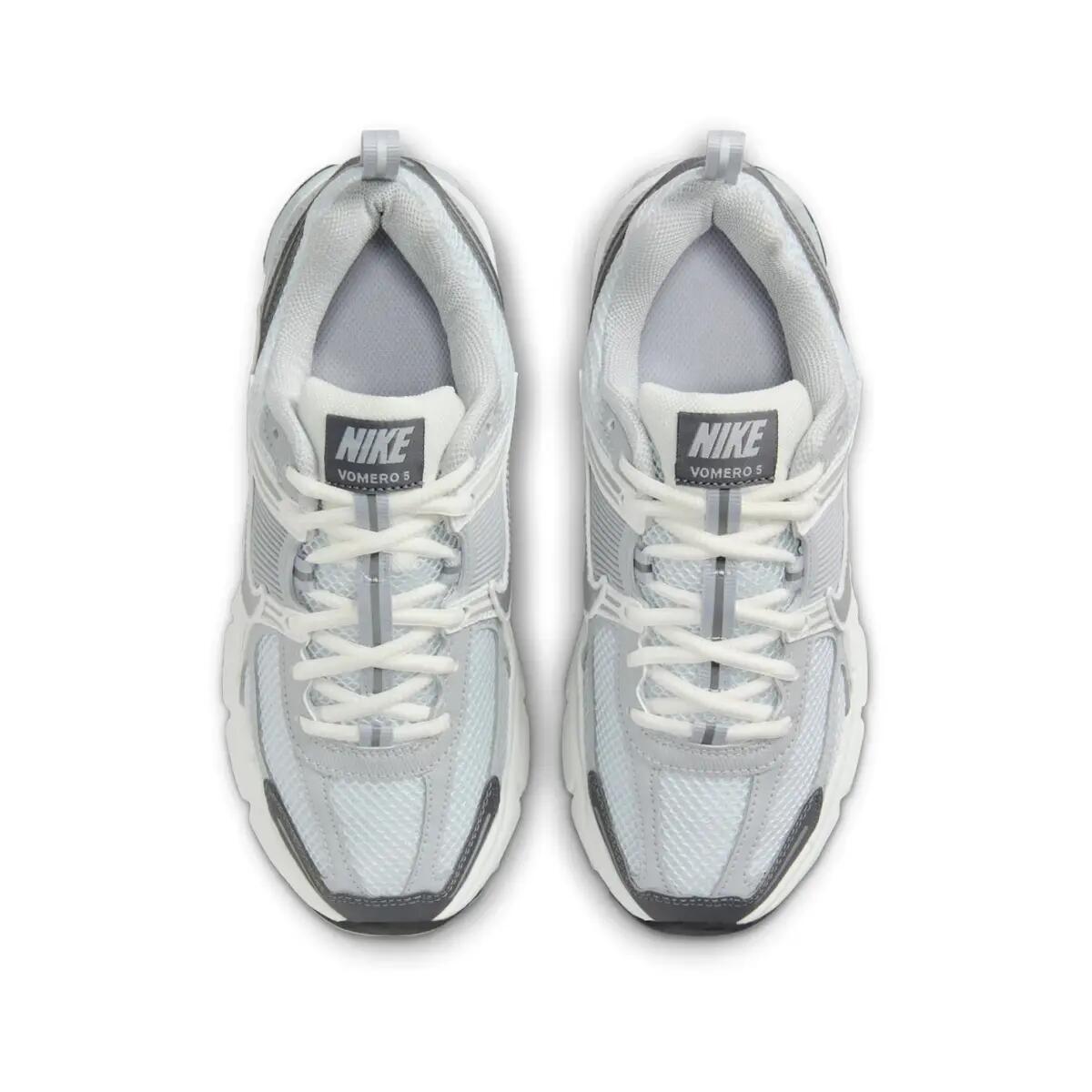 Zapatillas Nike Vomero 5 J
r para Ni

os 2/6