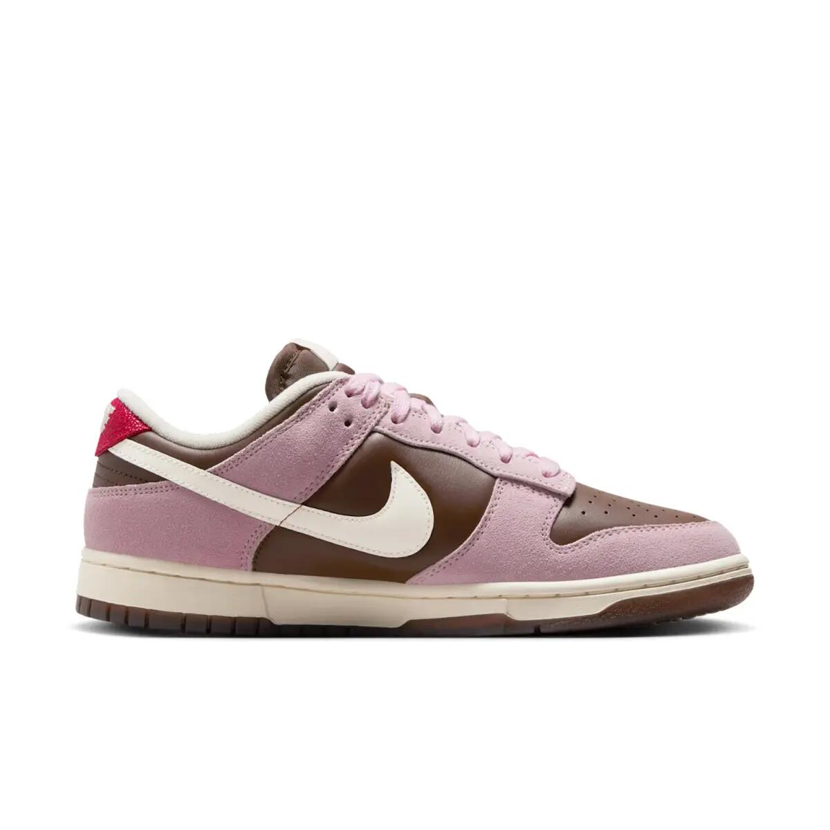 Nike Dunk Low Neapolitan (Women's) 3/6