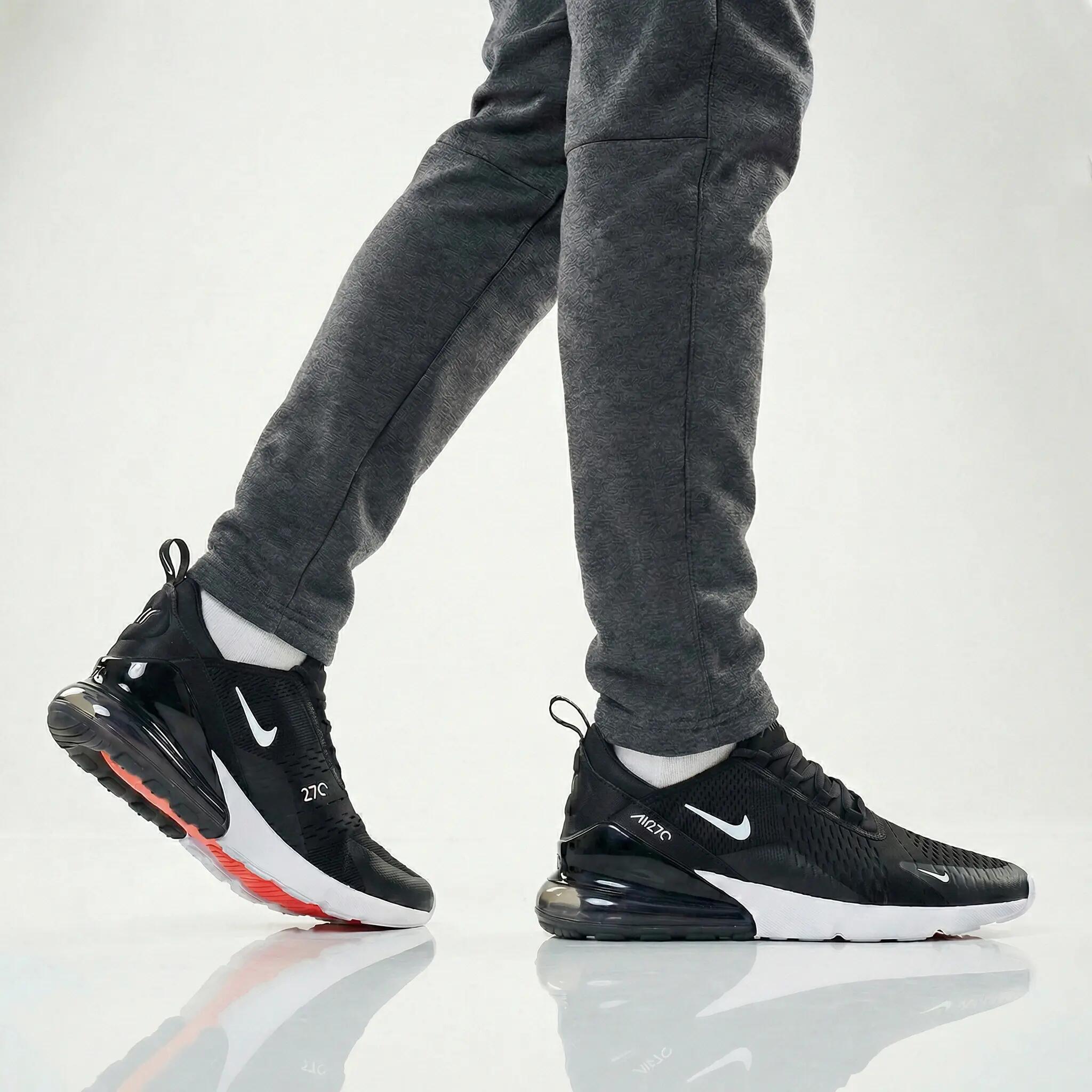 Zapatillas Nike Air Max 270 Negro/Blanco/Rojo solar 5/6