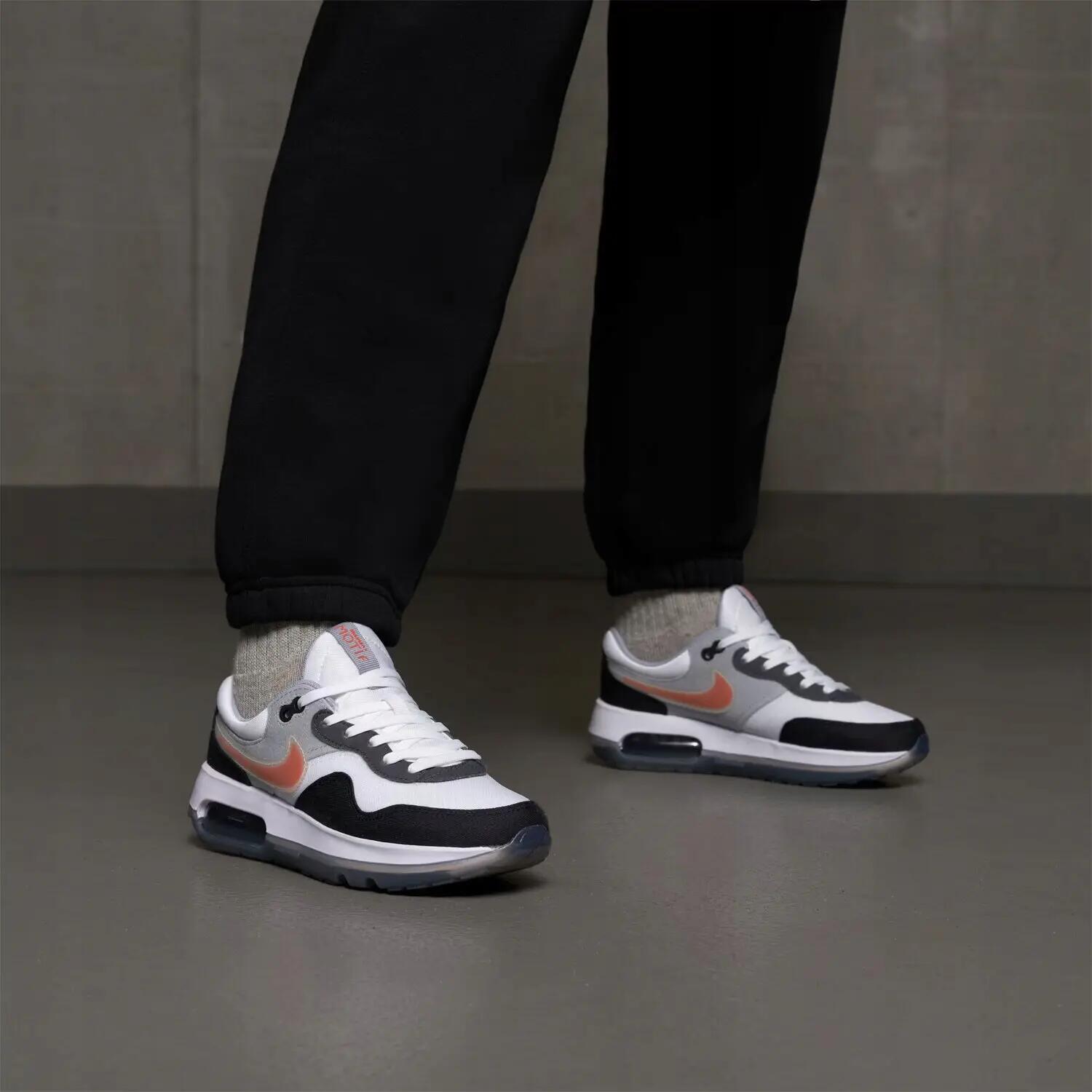 OBUWIE SPORTOWE MŁODZIEŻOWE NIKE Air Maxy Motif 36,5 8/9