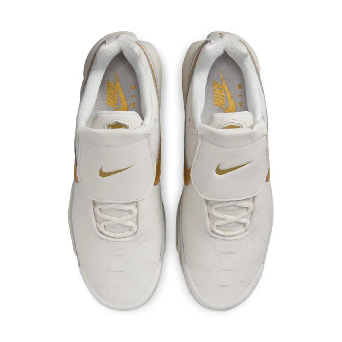 Schoenen  Air Max Plus Tiempo Metallic Gold 5/6