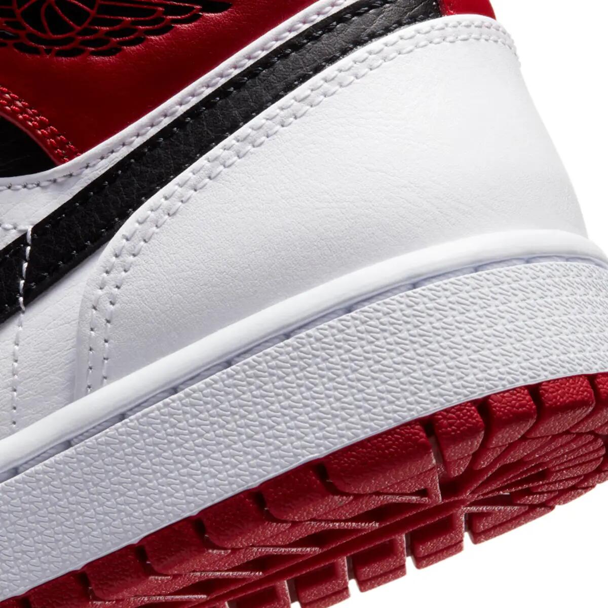 Schoenen  1 Mid Chicago White 6/6