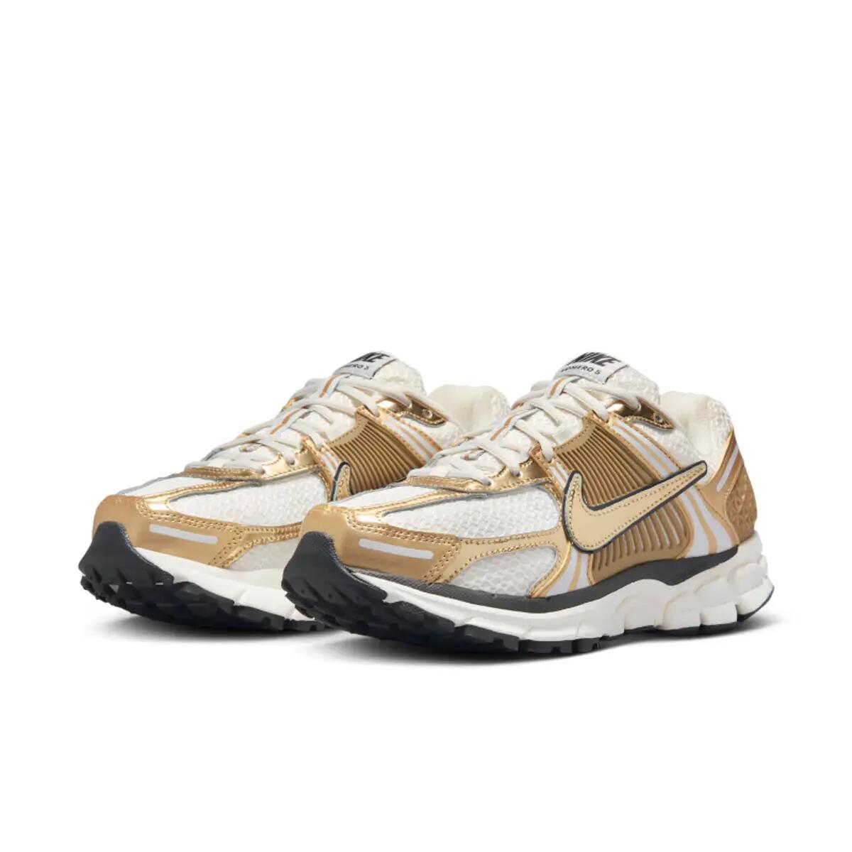 Schoenen  Zoom Vomero 5 Metallic Gold 5/6