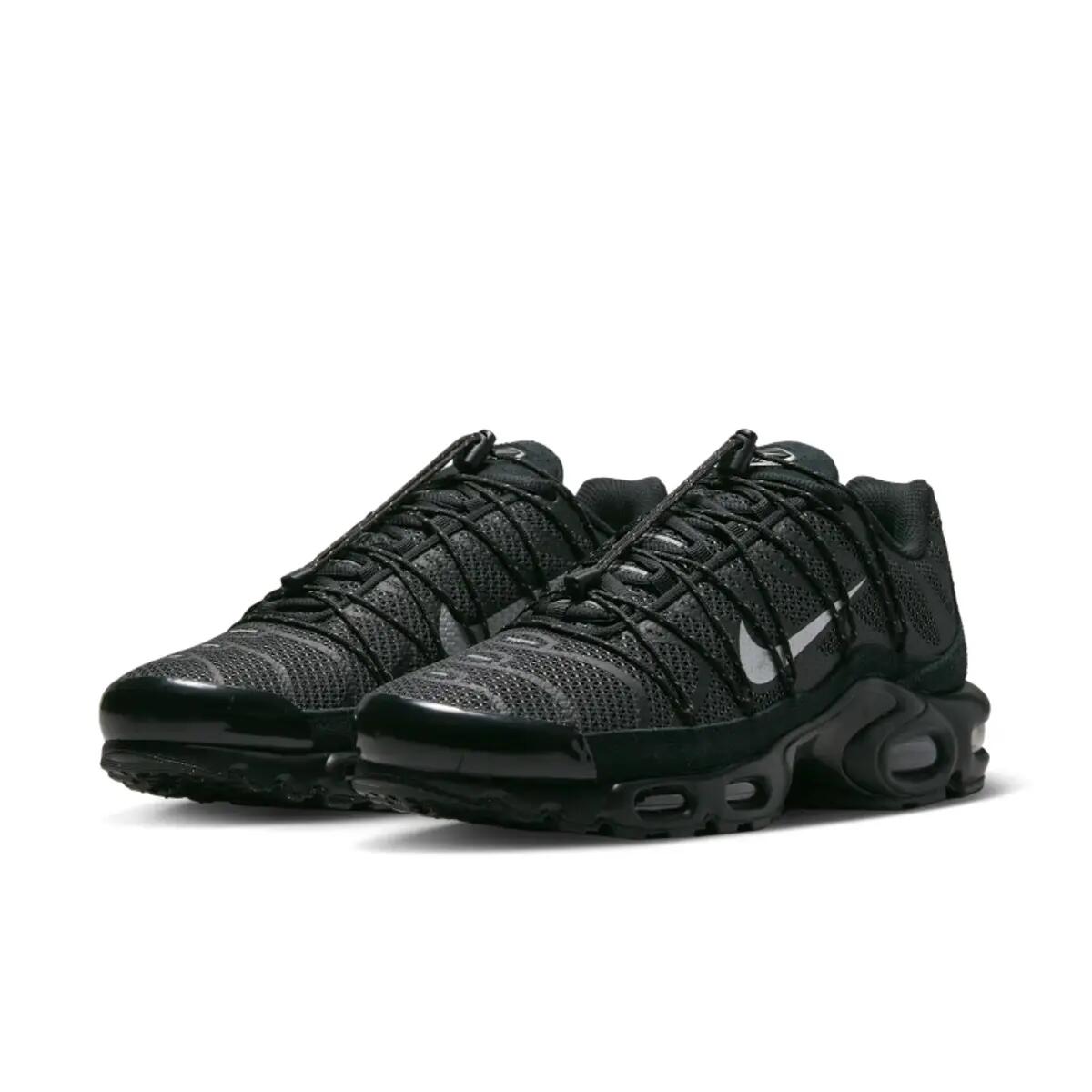 Laufen - schuhe - air max plus toggle - schwarz/silber 4/6