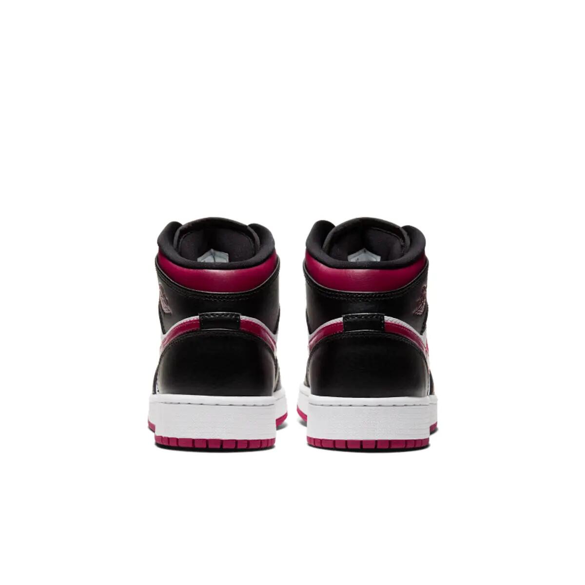 Jordan 1 Mid Bred Toe (GS) 6/6