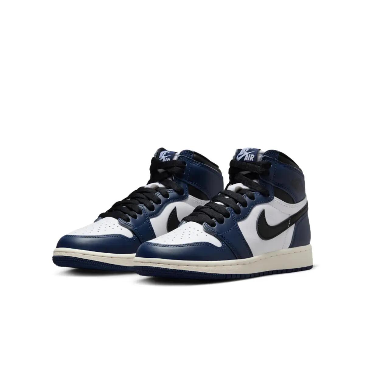 Jordan 1 Retro High OG Midnight Navy (GS) 5/6