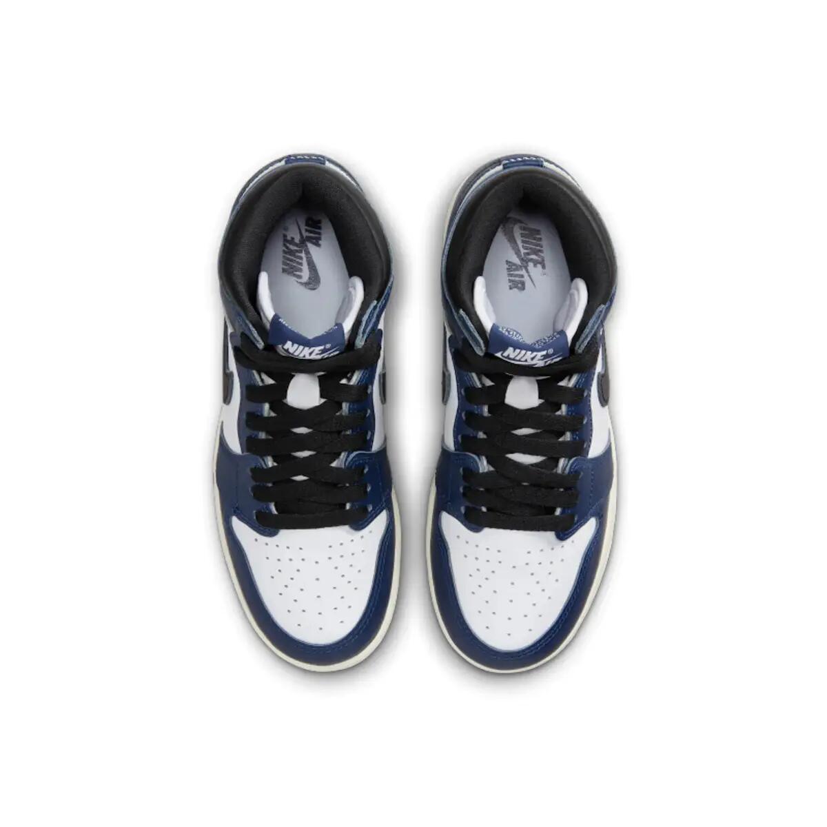 Jordan 1 Retro High OG Midnight Navy (GS) 4/6