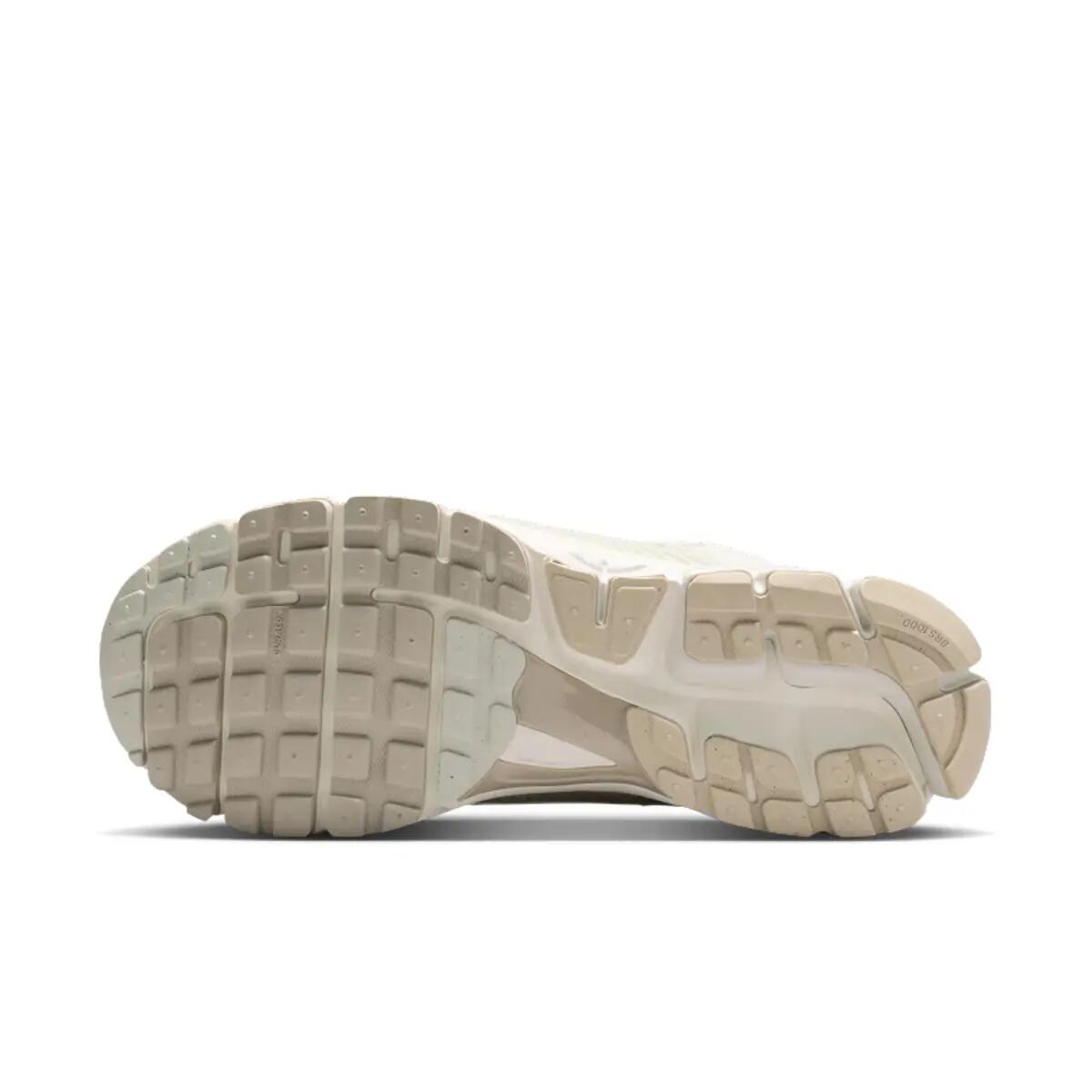 Nike Zoom Vomero 5 Phantom Cream 2/6
