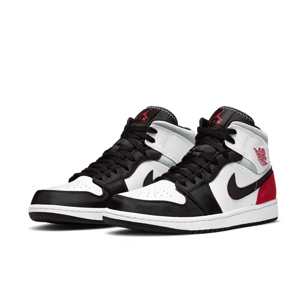 Jordan 1 Mid SE Red Black Toe 4/6