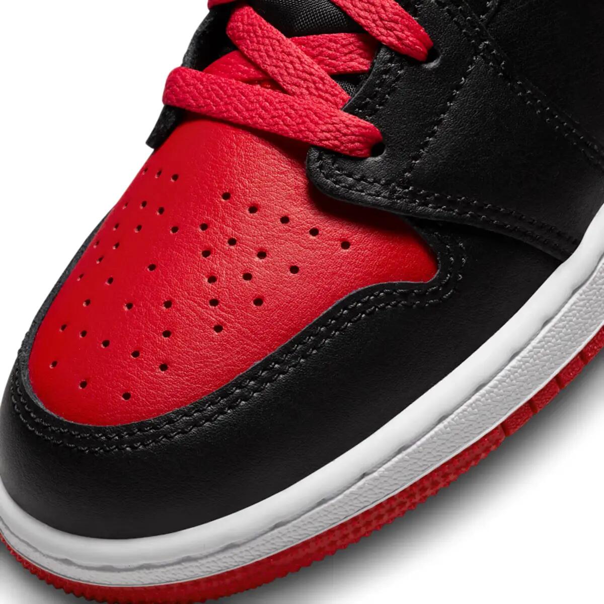 Air Jordan 1 Mid Alternate Bred 2022 (GS) 6/6