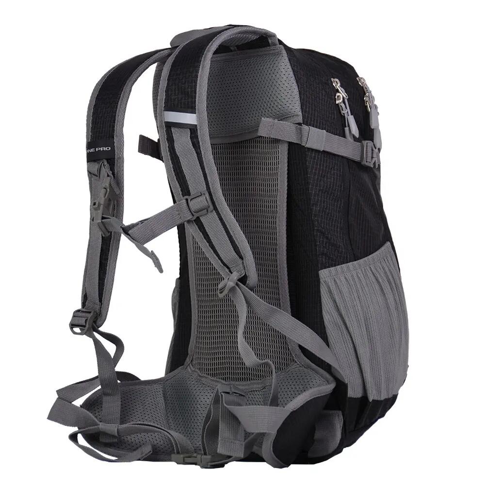 Outdoorový batoh s air channel system 25l WERFE 4/6