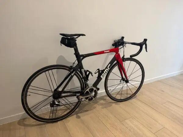 Entre Particuliers - BMC Impec Dura Ace Di2 – Un vélo unique 3/3