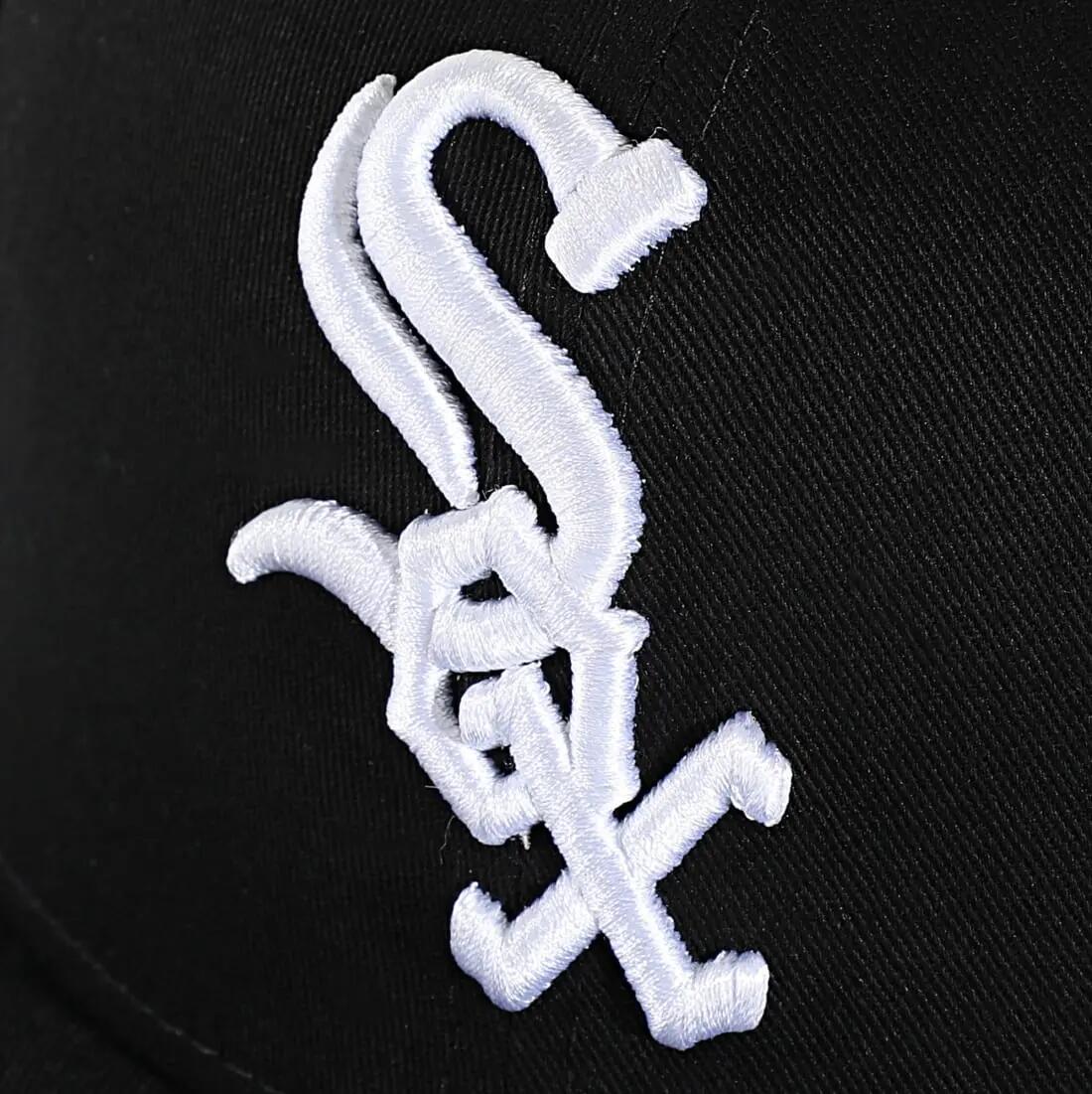 Czapka sportowa Full-Cap z daszkiem Chicago Sox czarna 5/6