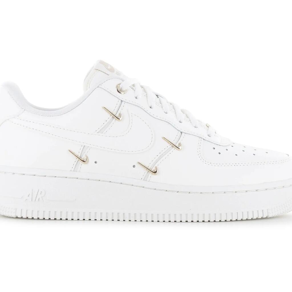 Дамски - Nike Air Force 1 ´07 Lx - Fv3654-111 - Бяло