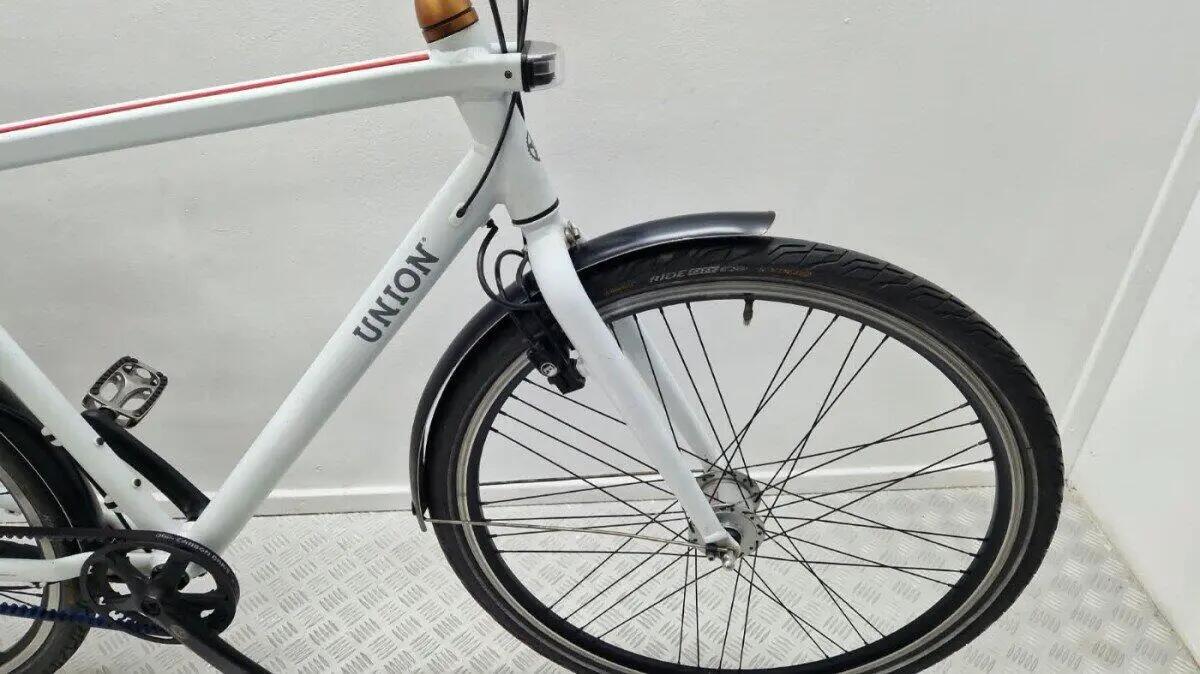 Union Lite |  Gebruikt | 3 maanden garantie | 28 inch |, wit 2/3