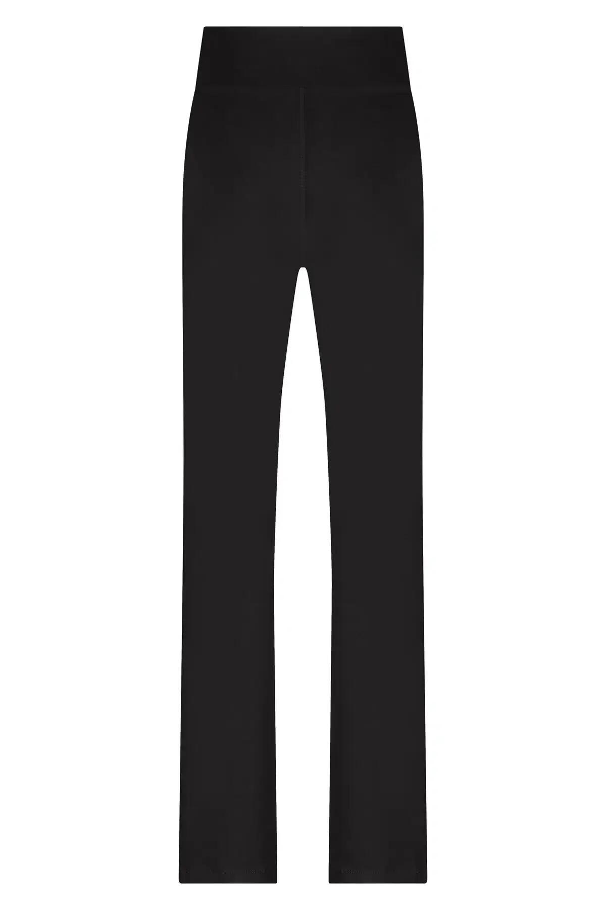Agni - Modèle de Pantalon Yoga et Pilates Taille Haute Tendance - Noire Onyx 6/6