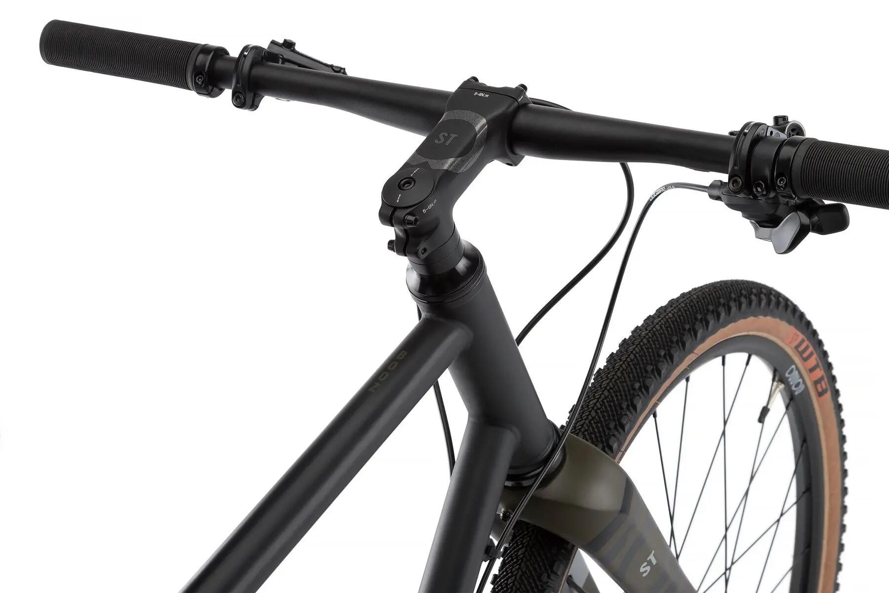Rondo - Booz ST Fitness Bike - Black/Green 3/5