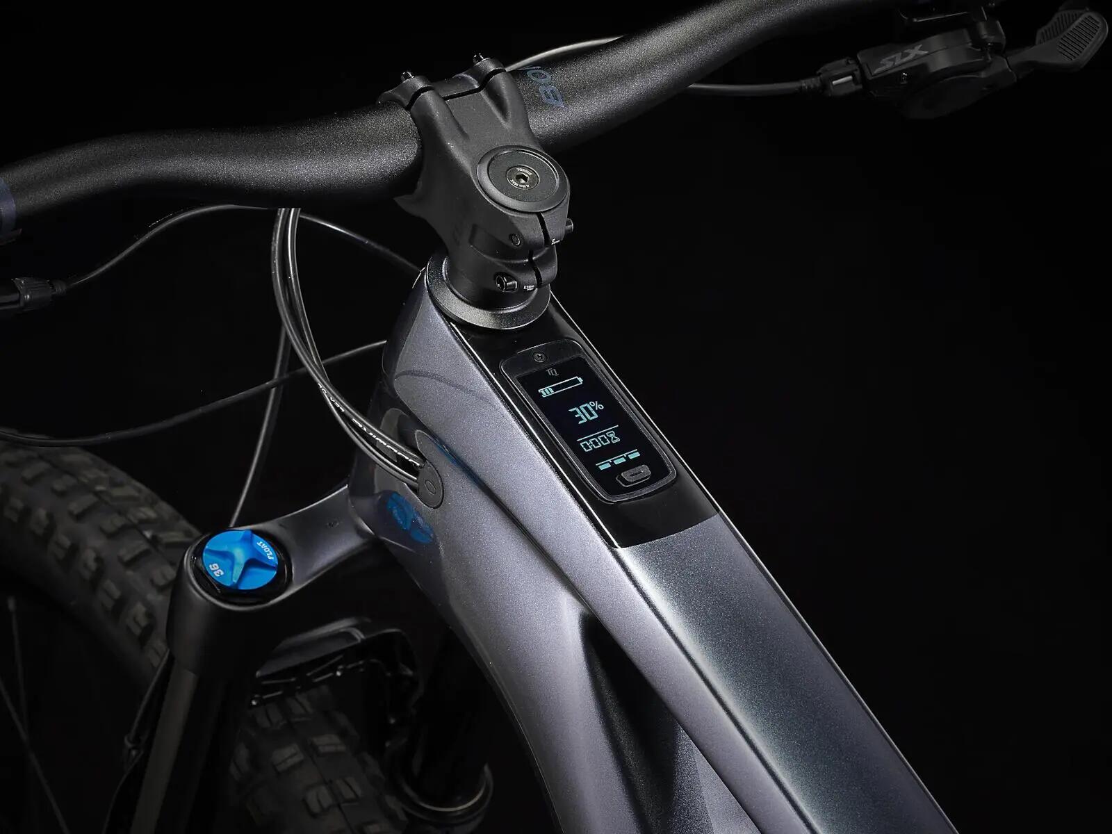 Trek - Fuel EXe 9.7 Matte Galactic Grey to Black Fade 4/5