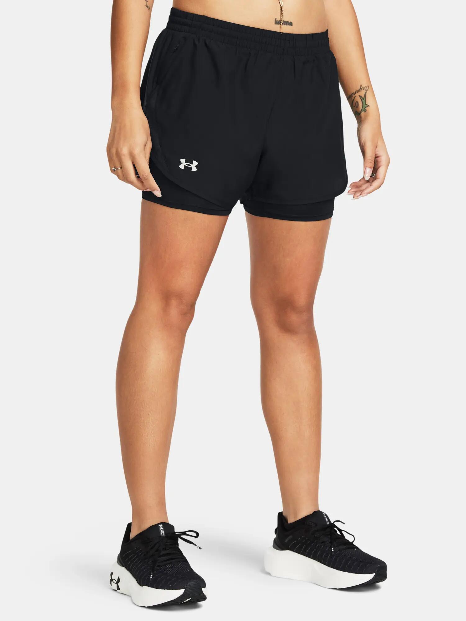 UNDER ARMOUR picture
