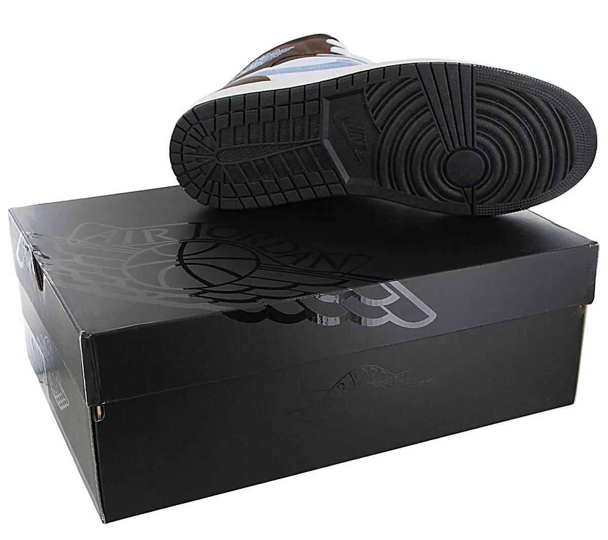Sportschoenen Mannelijk Nike Air Jordan 1 Wit 5/6