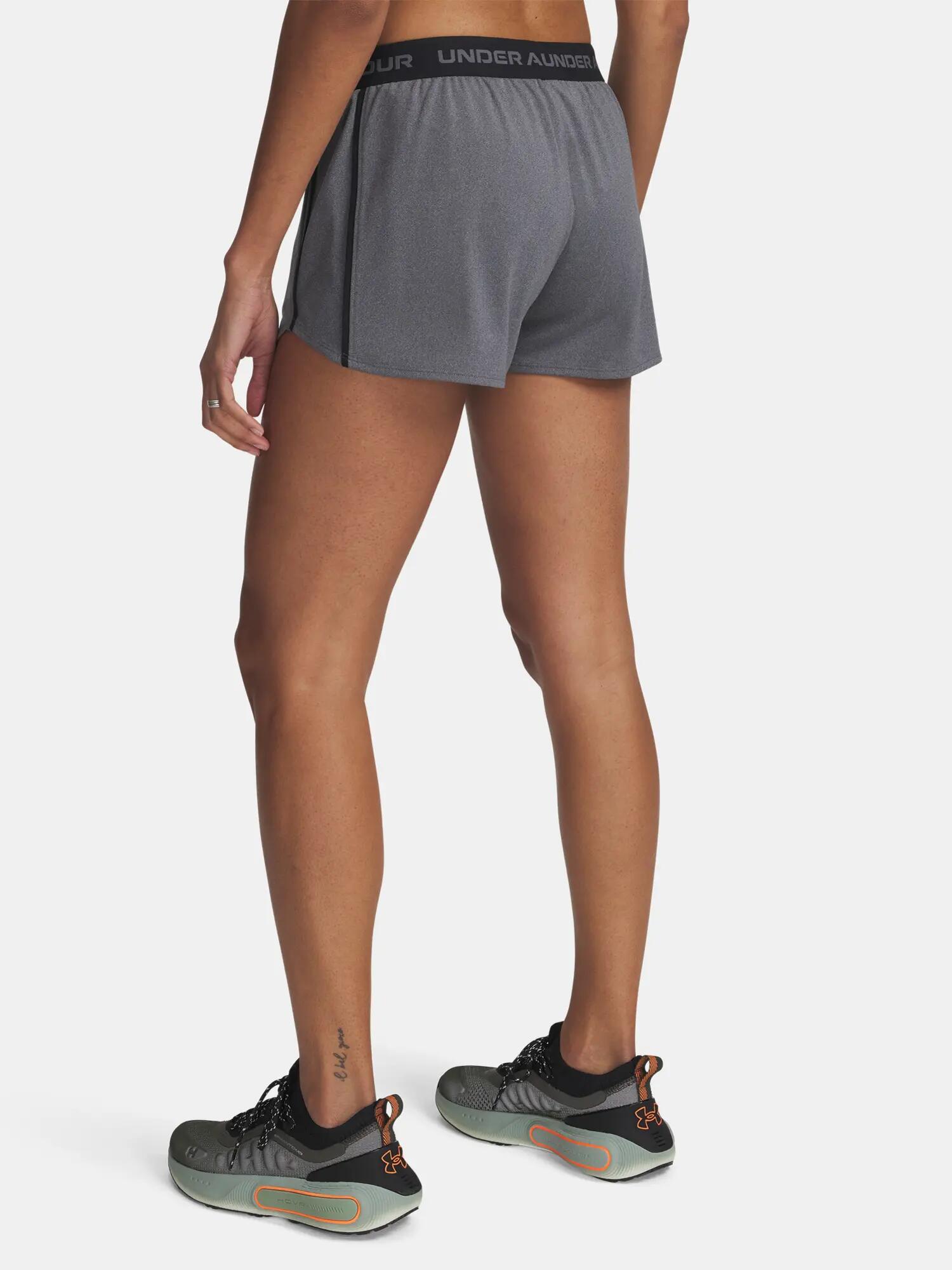 Spodenki Damskie Under Armour Szorty Sportowe Szybkoschnące 2/3