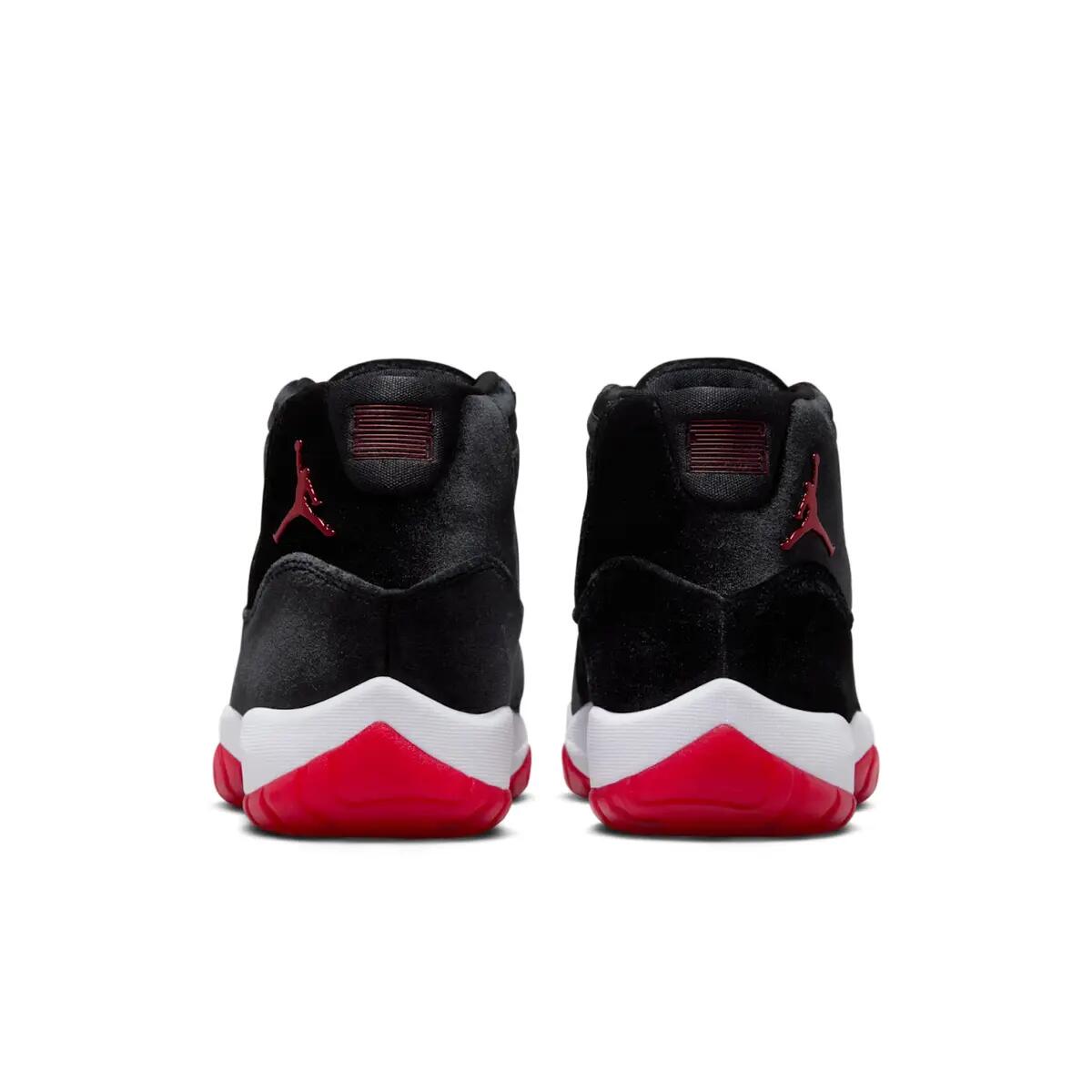 Scarpe  11 Retro Bred Velvet 6/6