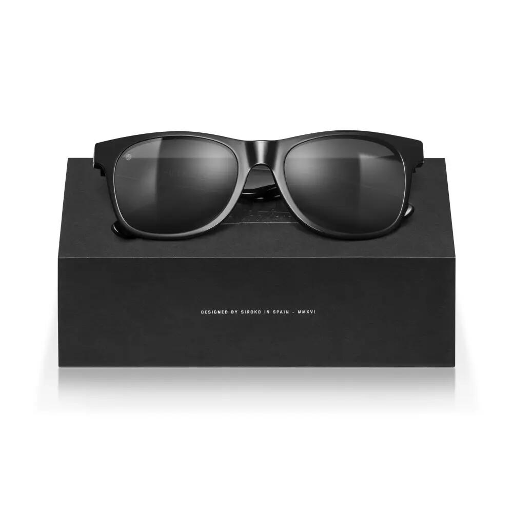 Recyklované acetátové brýle Iconic Total Black 5/7