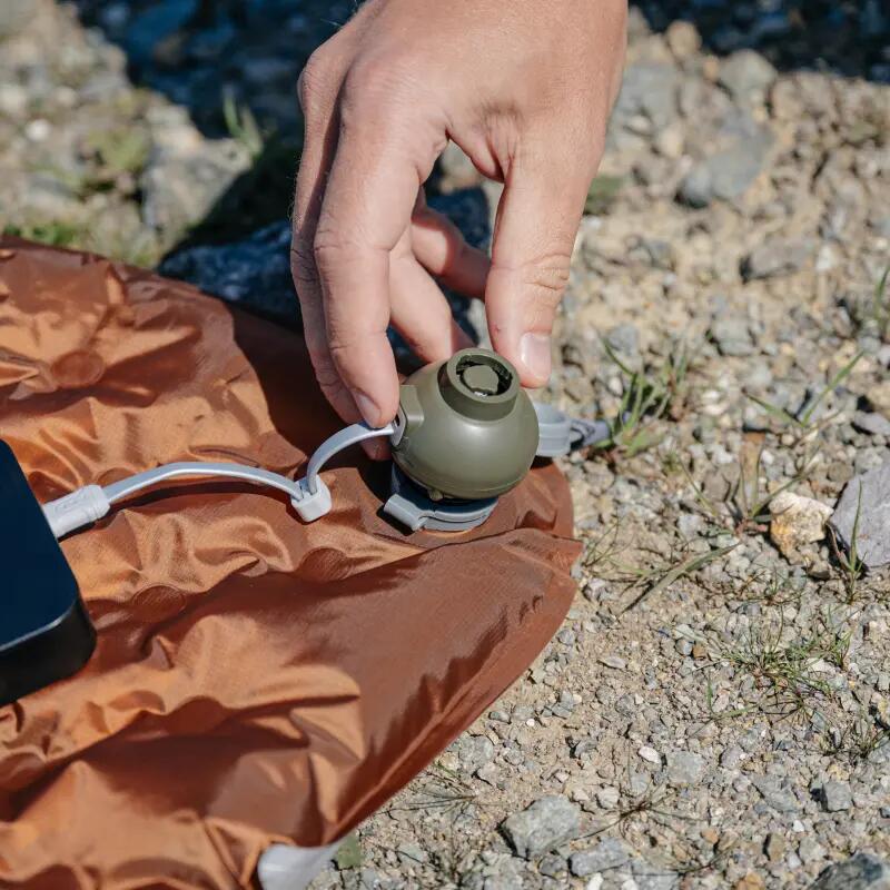 Ultralehká elektrická pumpa na karimatky Wild Nano 4/8