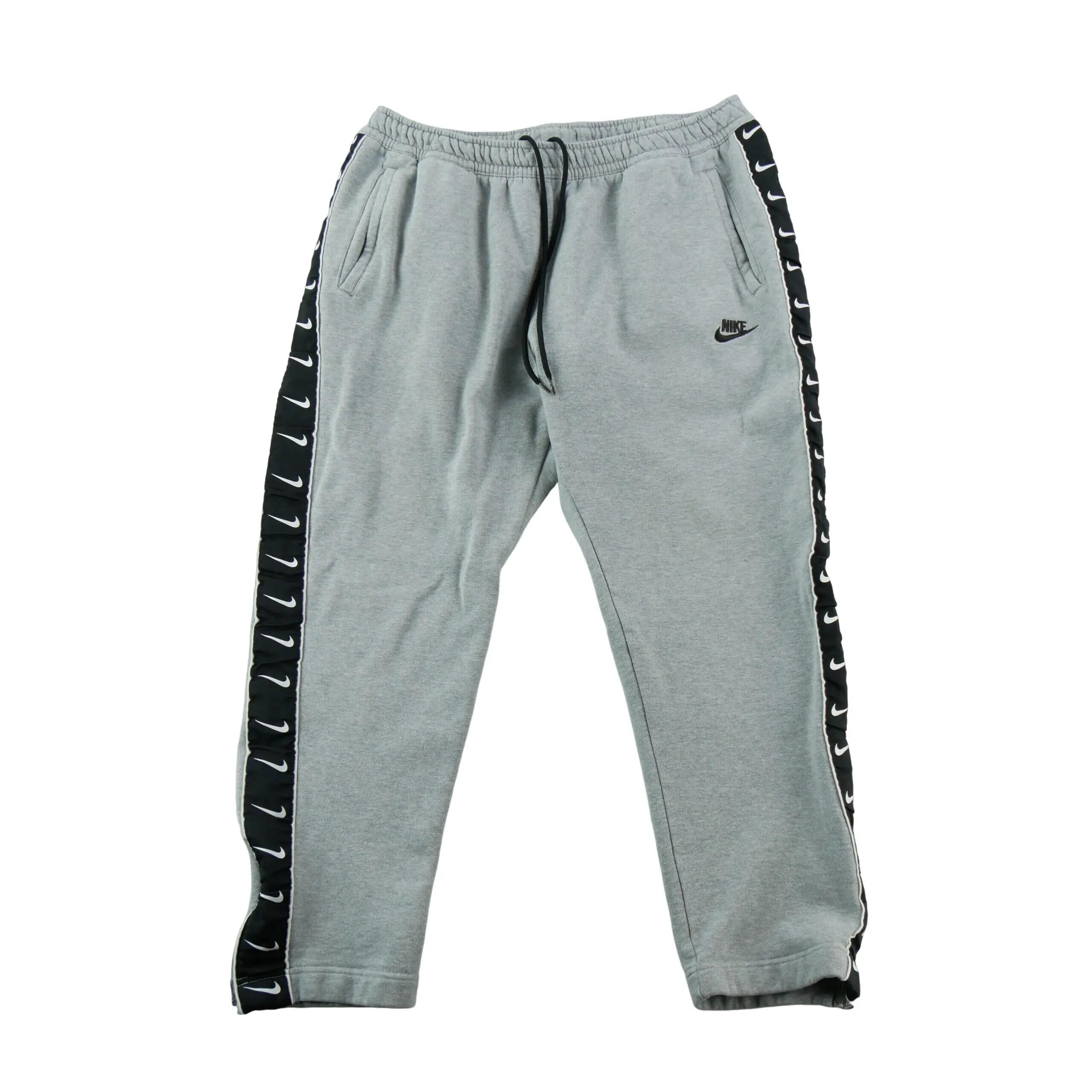 NIKE picture