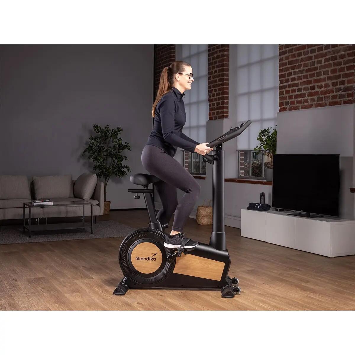Vélo d'appartement Cykling P15 connecté - Max 150 kg - Inertie 15 Kg - 38 prog. 2/15