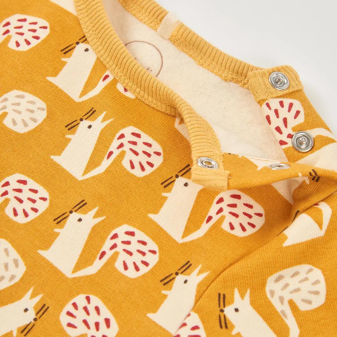 Conjunto punto bebé niño mostaza estampado ardillas 7/7