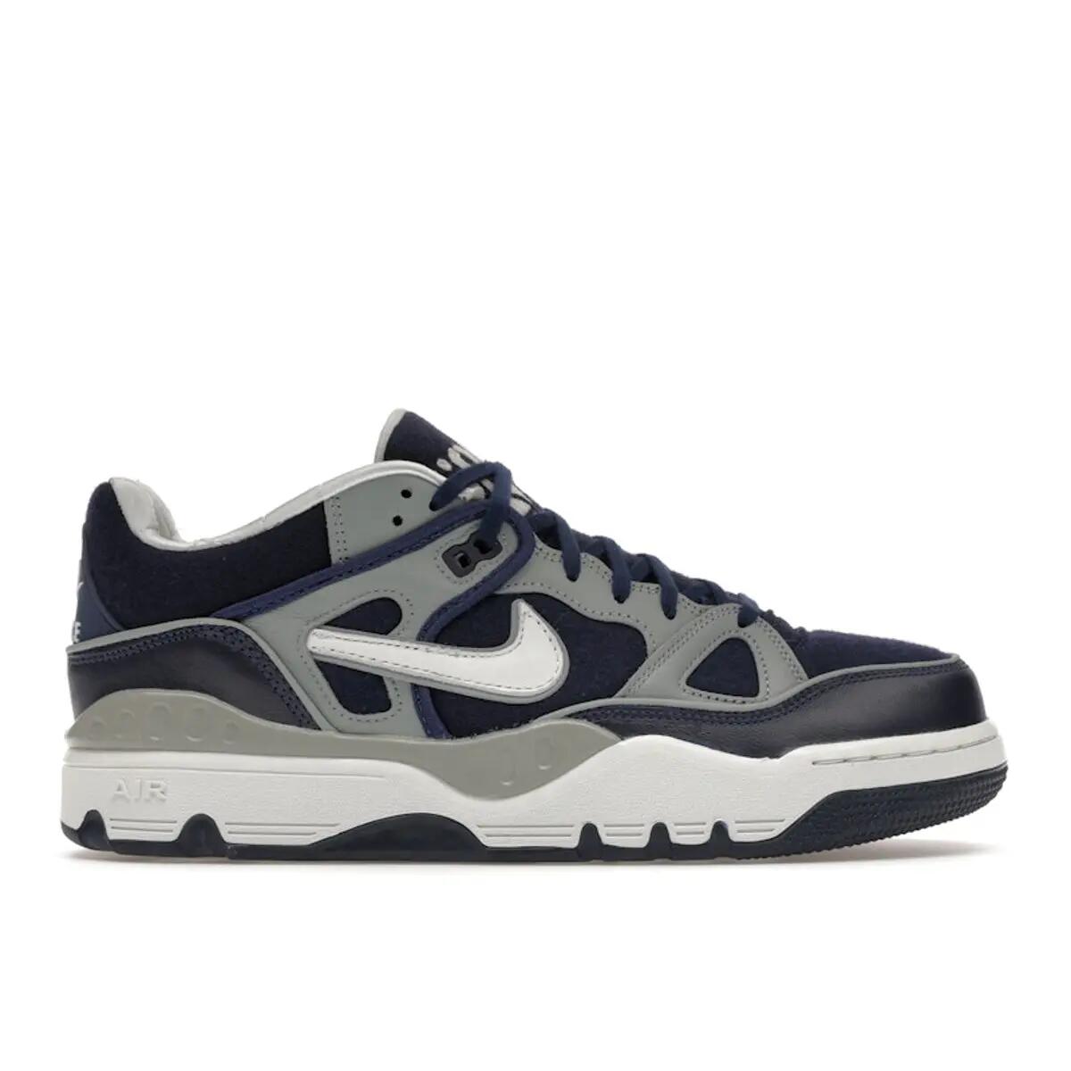 NIKE picture