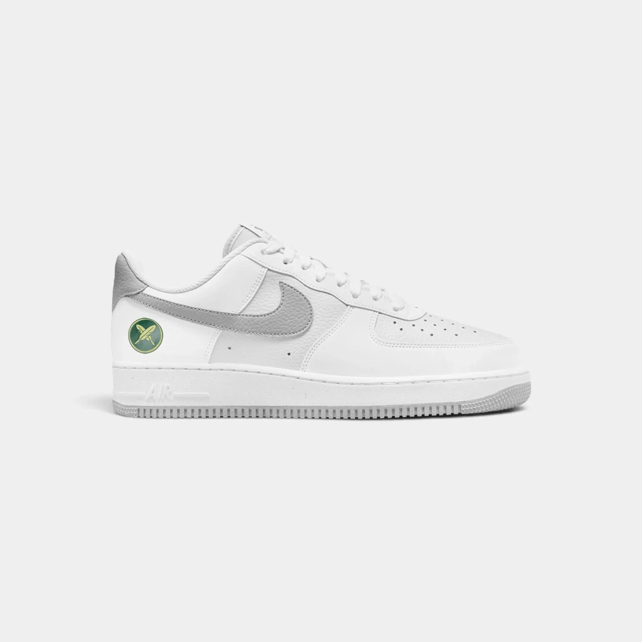 NIKE picture
