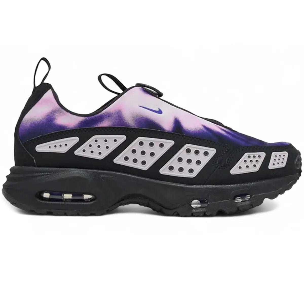 NIKE picture