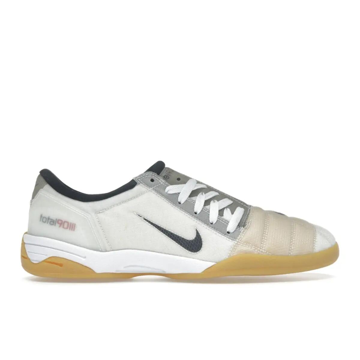 NIKE picture