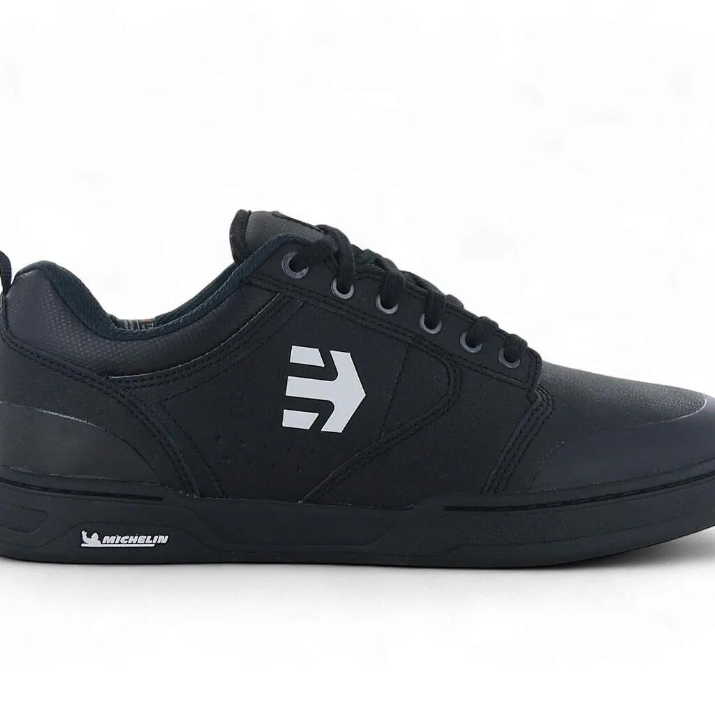 Мъже - Etnies Camber Michelin - 4101000573-976 - Черно
