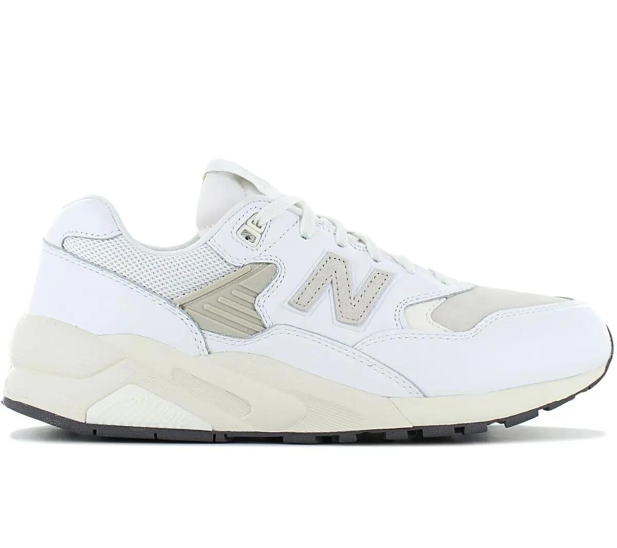 NEW BALANCE picture
