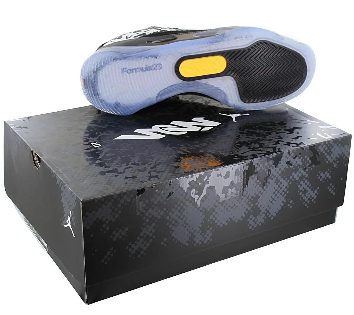 Férfi - Nike Air Jordan Zion 3 - Dr0675-018 - Fehér 5/6