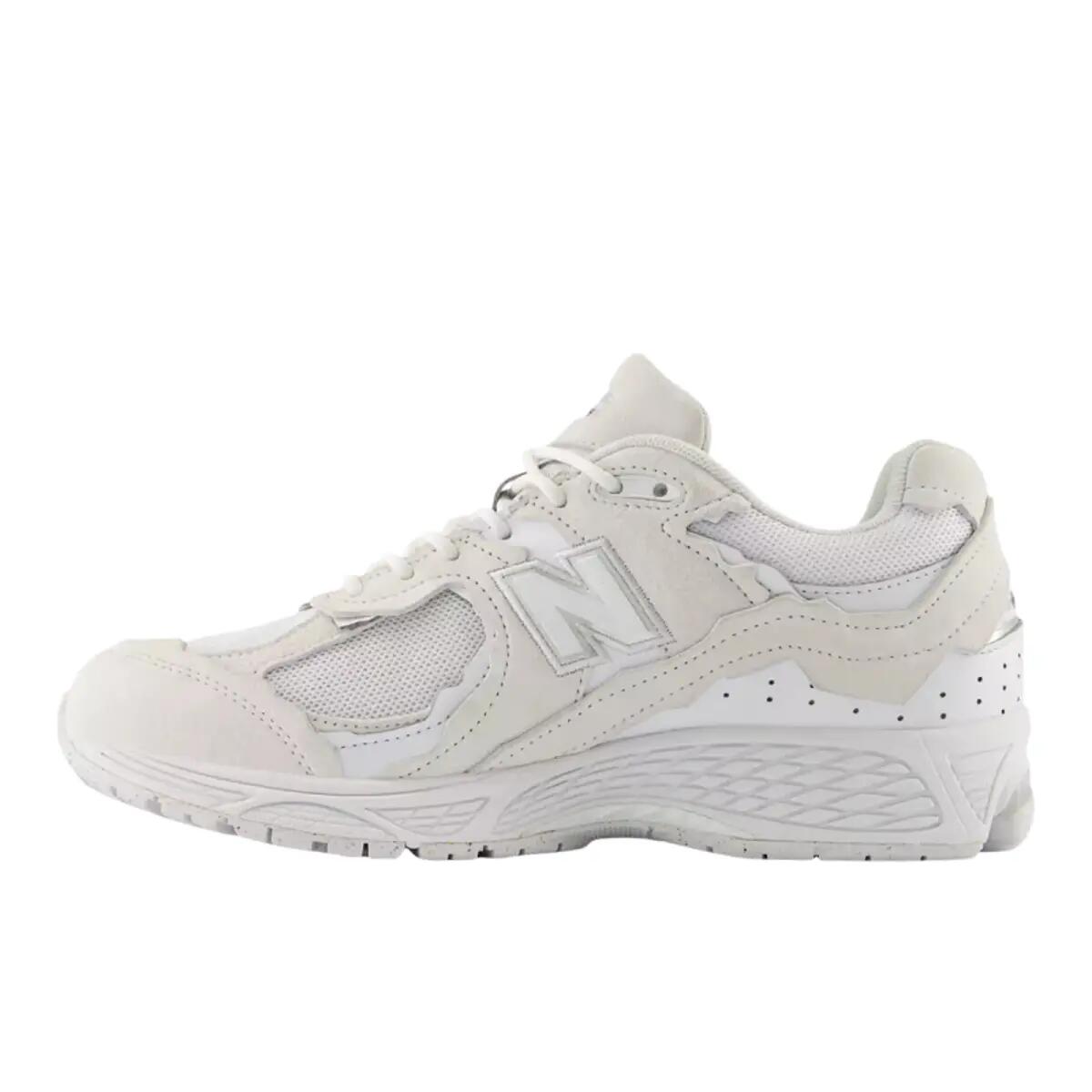 New Balance 2002r Protection Pack White 2/5