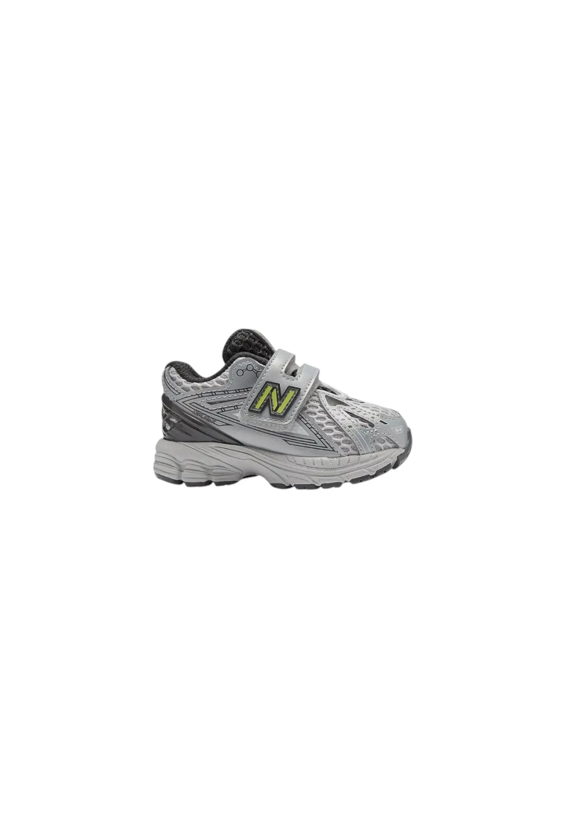 NEW BALANCE picture