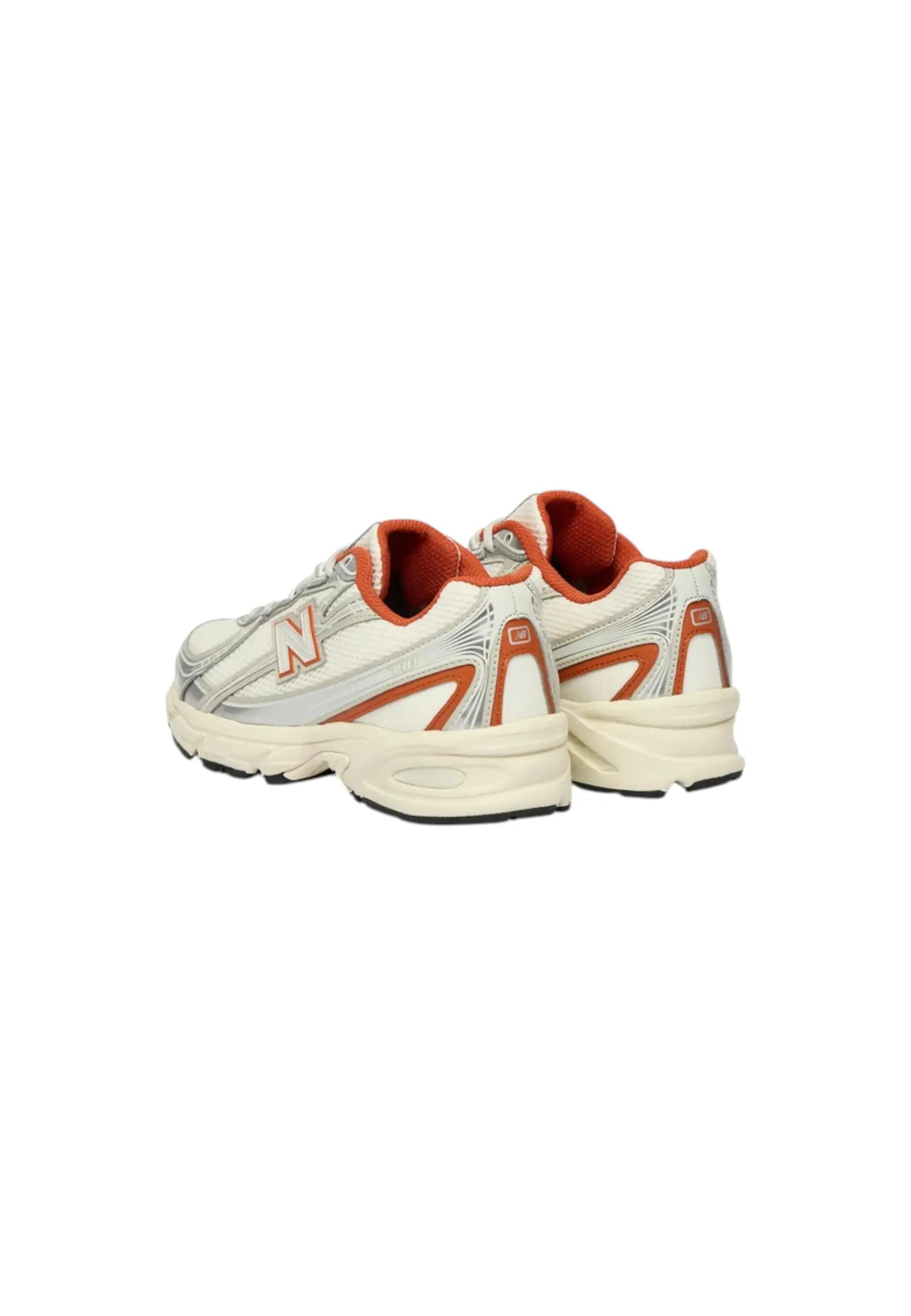 Scarpe Adulto unisex New Balance G7404O9 3/5