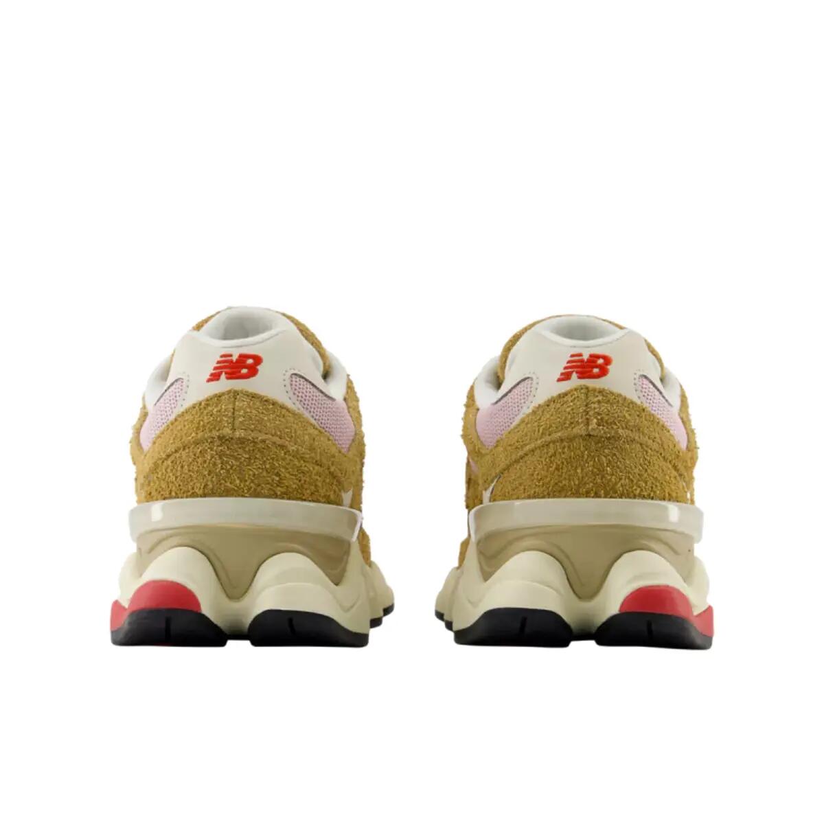 New Balance 9060 Great Plains True Red 4/5