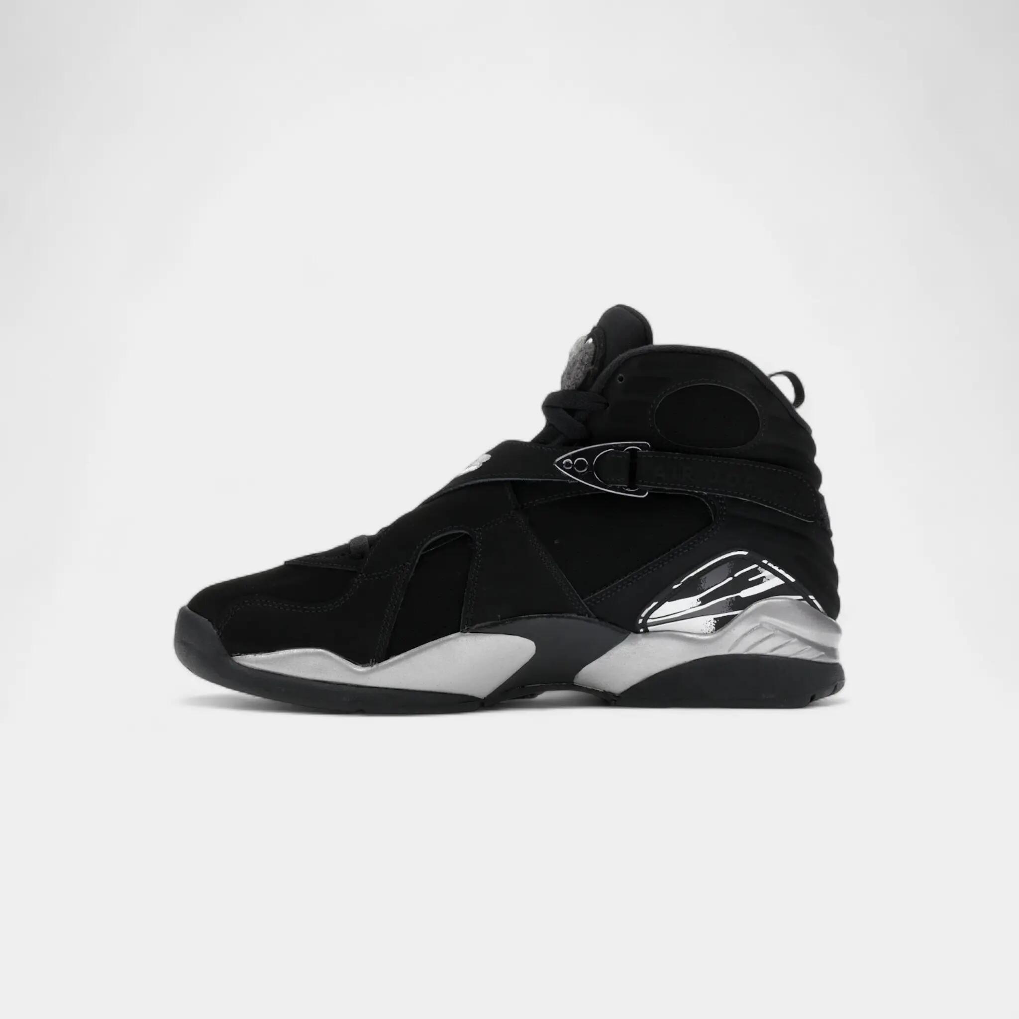 Jordan 8 Retro Chrome (2026) 4/5
