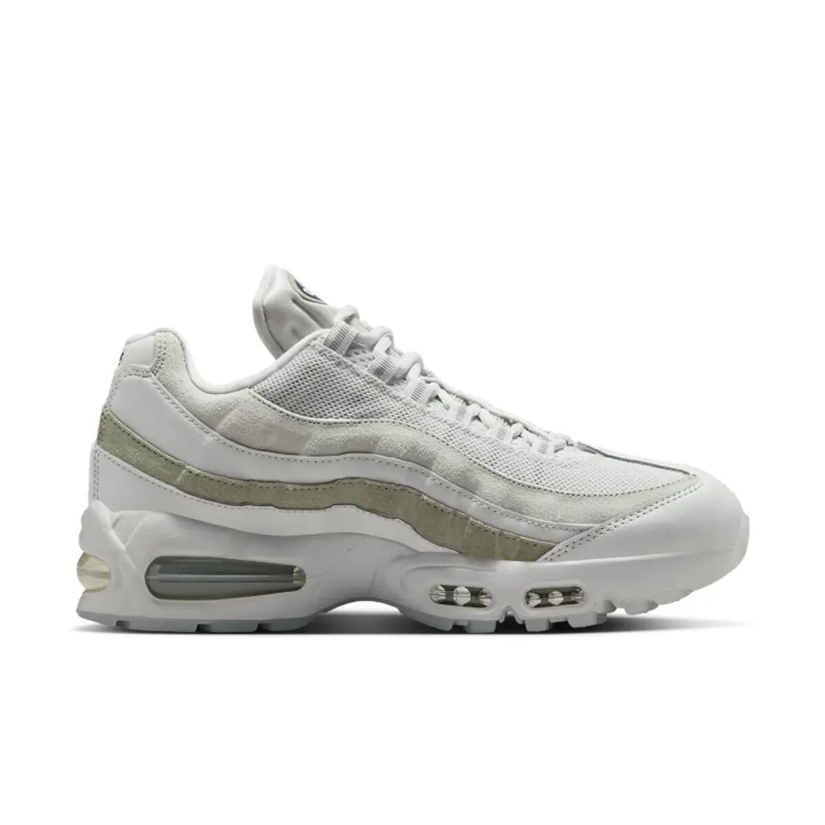 Nike Air Max 95 OG Big Bubble Jade Horizon (Women's) 3/6