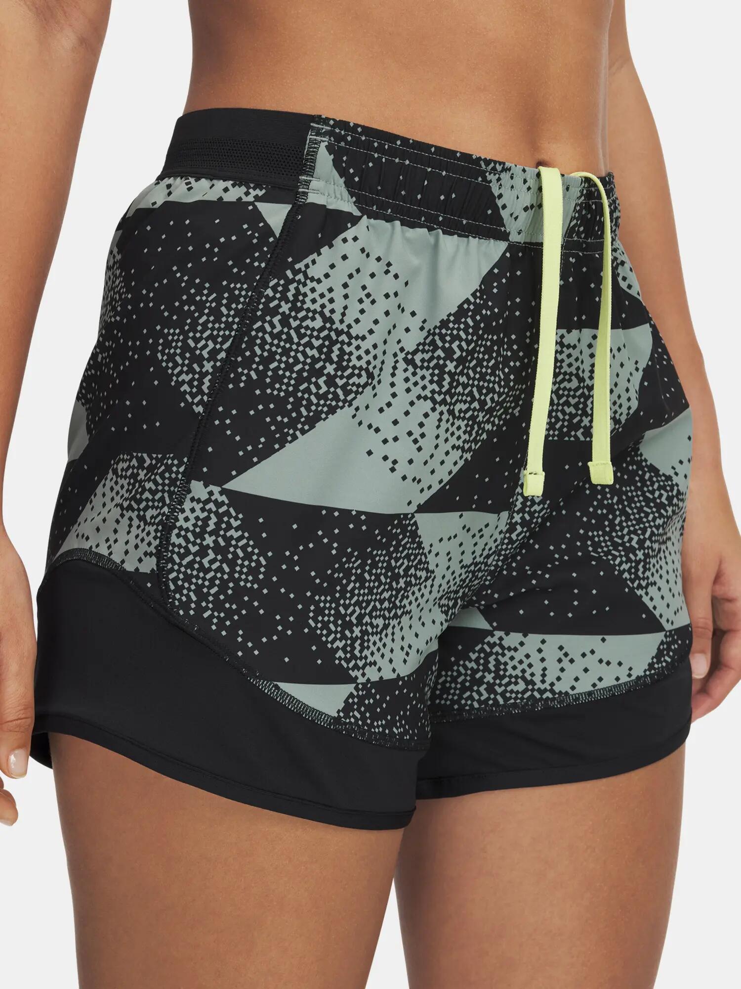 Női rövidnadrág Under Armour UA W's Ch. Pro Shorts PRNT 3/4
