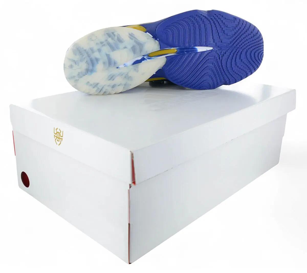 Homme - Adidas D.O.N. Issue 4 - IE4517 - Bleu 5/6
